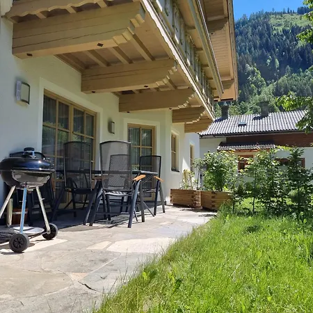 Grosses Helles Landhaus-apartment In Mit Garten 度假居 劳里斯