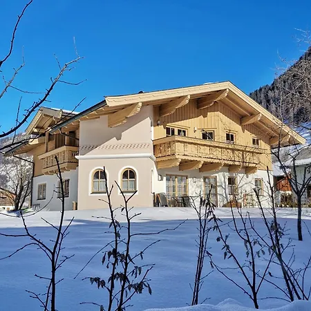 Sonniges In Den Hohen Tauern ラウリス